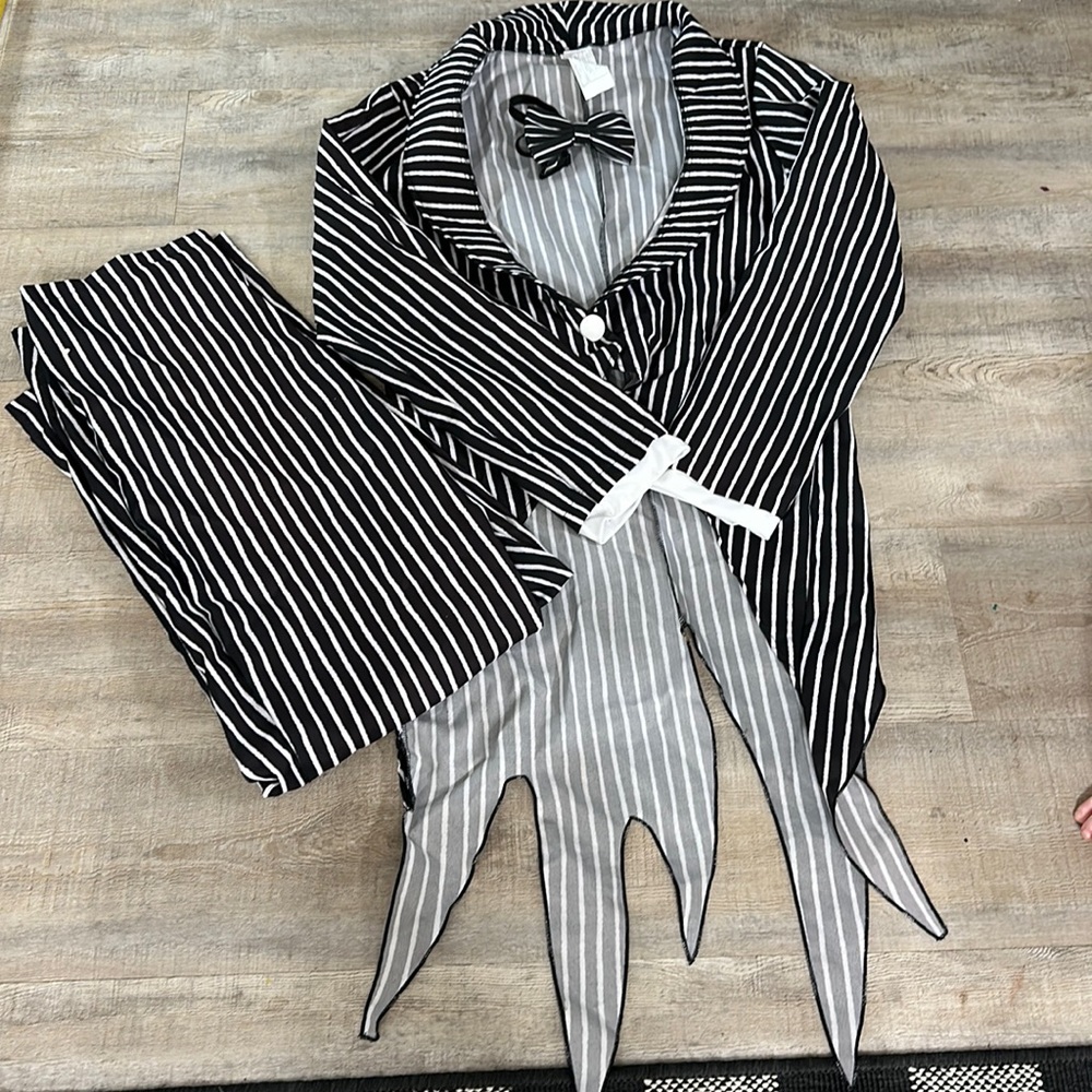 Halloween Costumes: Nightmare Before Christmas